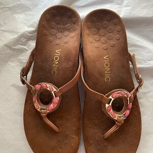 Vionic  Rest Ricci thong sandals size 10